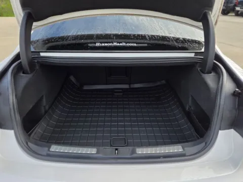 More photos of 2017 Lincoln Continental Black Label at Hixson Ford Leesville, LA