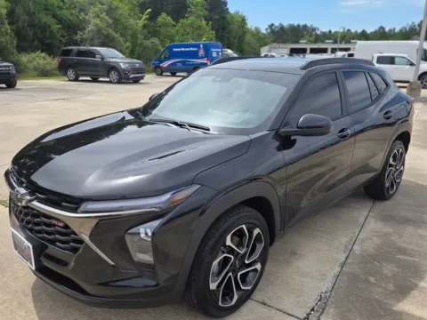 Black 2026 Chevrolet Trax 2RS for sale in Leesville, LA