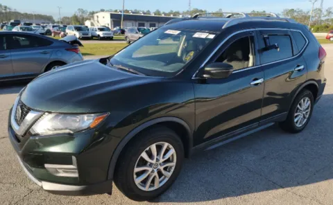 Green 2020 Nissan Rogue SV for sale in Leesville, LA