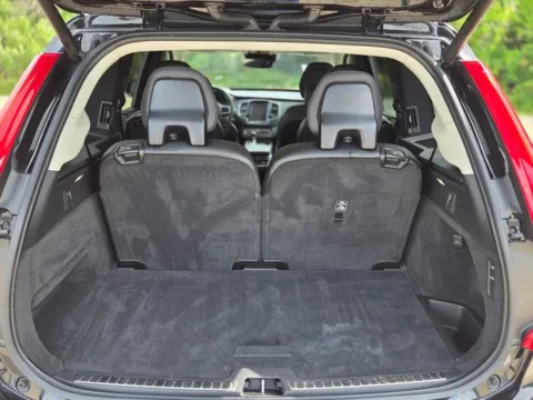 More photos of 2021 Volvo XC90 T6 Inscription at Hixson Ford Leesville, LA