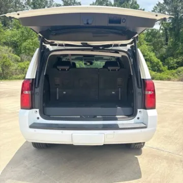 More photos of 2019 Chevrolet Tahoe LT at Hixson Ford Leesville, LA