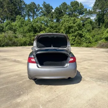 More photos of 2013 INFINITI M Hybrid M35h at Hixson Ford Leesville, LA