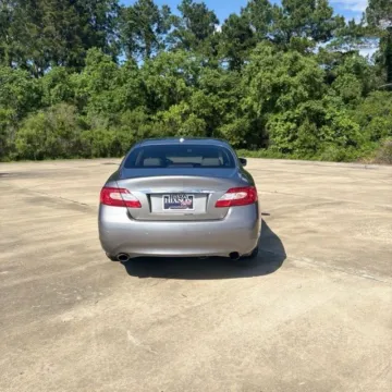 More photos of 2013 INFINITI M Hybrid M35h at Hixson Ford Leesville, LA