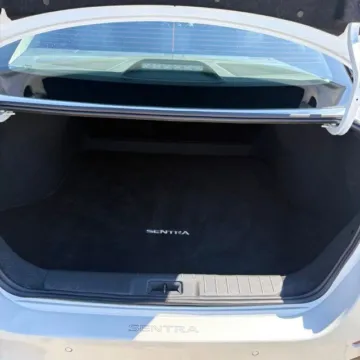 More photos of 2024 Nissan Sentra SR at Hixson Ford Leesville, LA