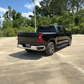 More photos of 2021 Chevrolet Silverado 1500 LT at Hixson Ford Leesville, LA