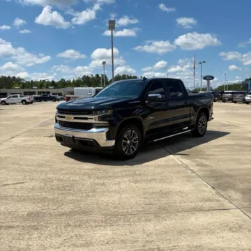 Black 2021 Chevrolet Silverado 1500 LT for sale in Leesville, LA