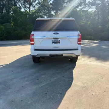 More photos of 2019 Ford Expedition XLT at Hixson Ford Leesville, LA