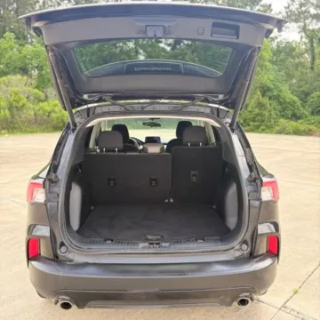 More photos of 2021 Ford Escape SE at Hixson Ford Leesville, LA