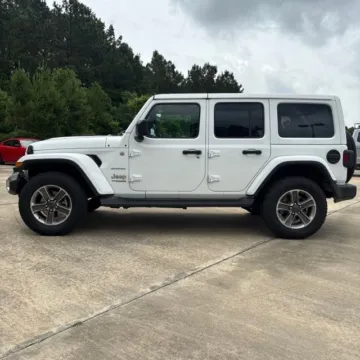 Photos of 2022 Jeep Wrangler Unlimited Sahara for sale in Leesville, LA at Hixson Ford Leesville
