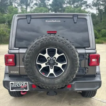 More photos of 2021 Jeep Wrangler Unlimited Rubicon at Hixson Ford Leesville, LA