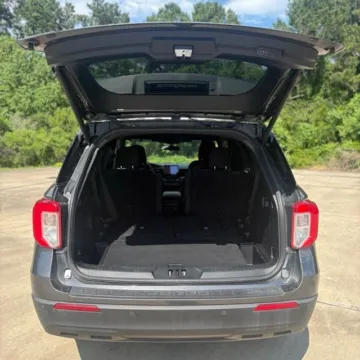 More photos of 2020 Ford Explorer XLT at Hixson Ford Leesville, LA