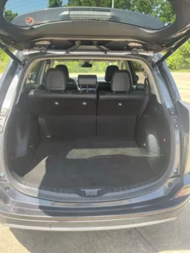More photos of 2018 Toyota RAV4 Limited at Hixson Ford Leesville, LA