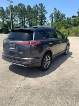 More photos of 2018 Toyota RAV4 Limited at Hixson Ford Leesville, LA