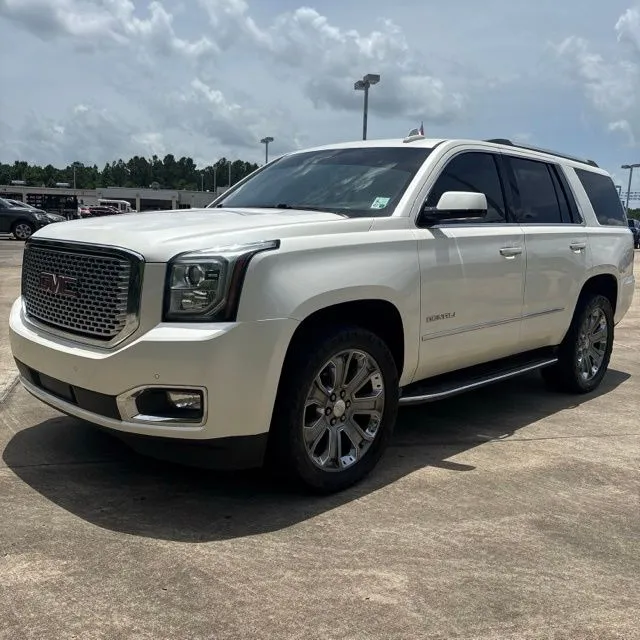 White 2015 GMC Yukon Denali for sale in Leesville, LA
