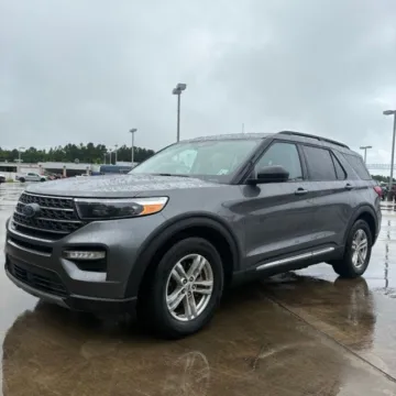 Gray 2023 Ford Explorer XLT for sale in Leesville, LA