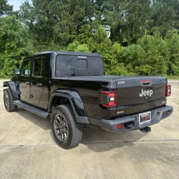 Another view of 2020 Jeep Gladiator Overland for sale in Leesville, LA at Hixson Ford Leesville