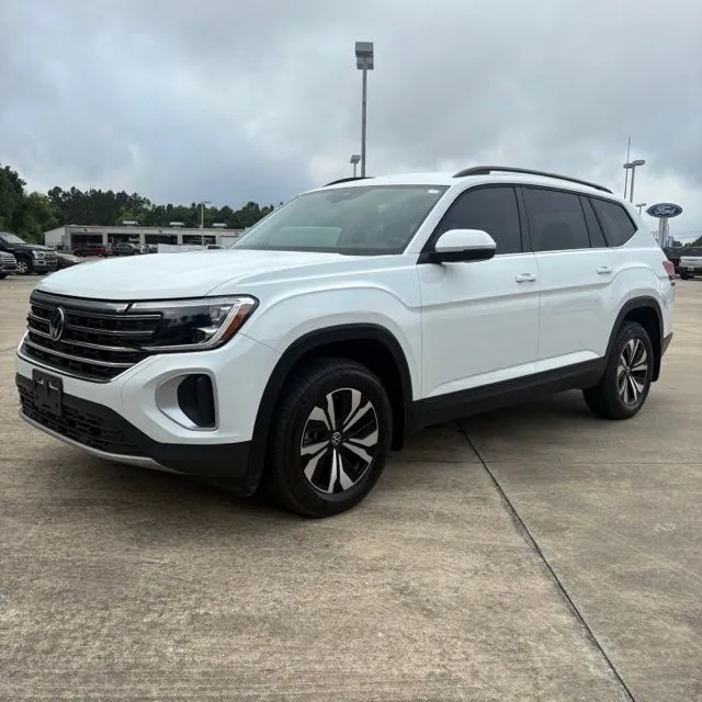 White 2024 Volkswagen Atlas 2.0T SE for sale in Leesville, LA