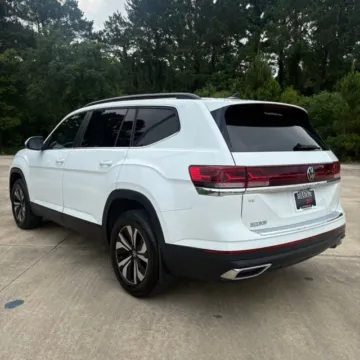 Another view of 2024 Volkswagen Atlas 2.0T SE for sale in Leesville, LA at Hixson Ford Leesville