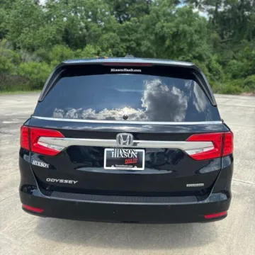 More photos of 2019 Honda Odyssey Touring at Hixson Ford Leesville, LA