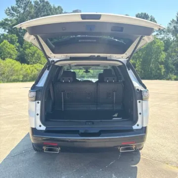 More photos of 2021 Chevrolet Traverse Premier at Hixson Ford Leesville, LA