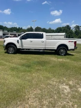 Photos of 2019 Ford F-350SD Lariat for sale in Leesville, LA at Hixson Ford Leesville