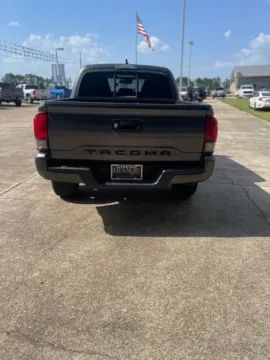 More photos of 2021 Toyota Tacoma SR at Hixson Ford Leesville, LA