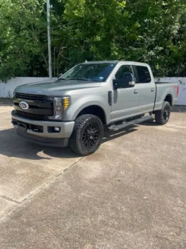Silver 2019 Ford F-250SD Lariat for sale in Leesville, LA