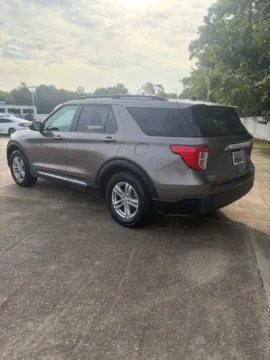 Another view of 2021 Ford Explorer XLT for sale in Leesville, LA at Hixson Ford Leesville