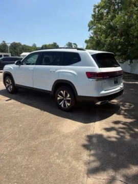 Another view of 2024 Volkswagen Atlas 2.0T SE for sale in Leesville, LA at Hixson Ford Leesville