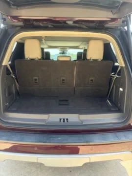 More photos of 2021 Ford Expedition XLT at Hixson Ford Leesville, LA