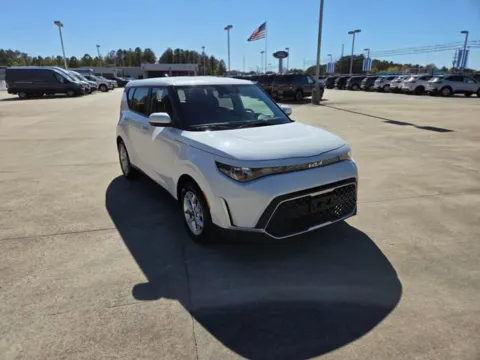 Another view of 2023 Kia Soul LX for sale in Leesville, LA at Hixson Ford Leesville