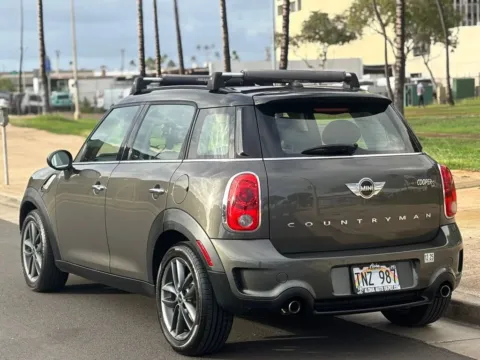 Another view of 2013 MINI Cooper S Countryman for sale in Honolulu, HI at Aloha Auto Depot LLC.