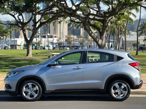 Photos of 2021 Honda HR-V LX for sale in Honolulu, HI at Aloha Auto Depot LLC.