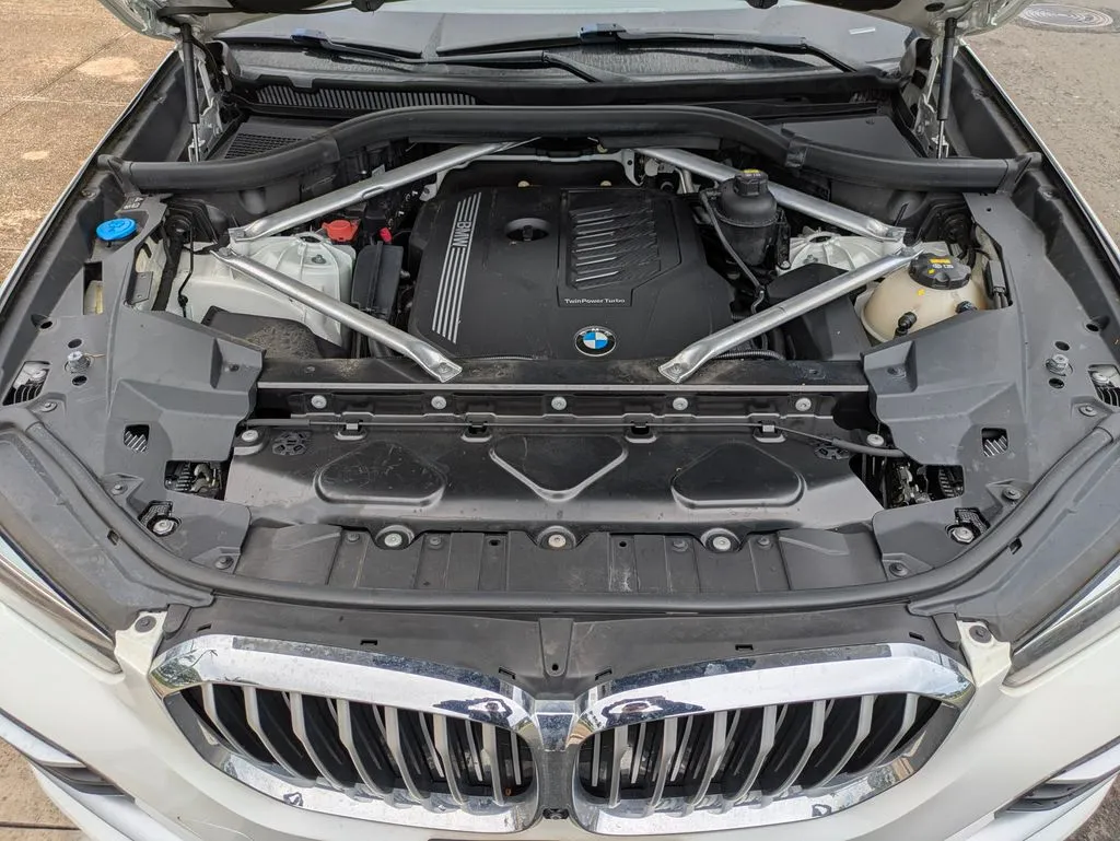 2019 BMW X5 40i - Photo 8