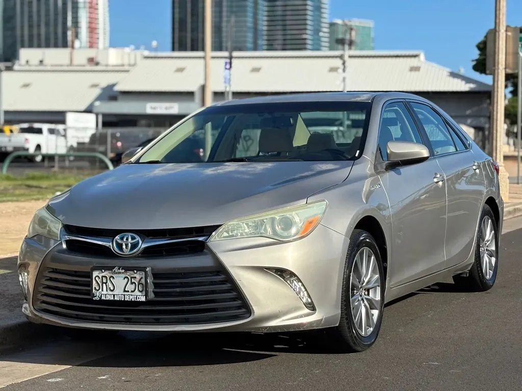2015 Toyota Camry Hybrid XLE for sale in Honolulu, HI