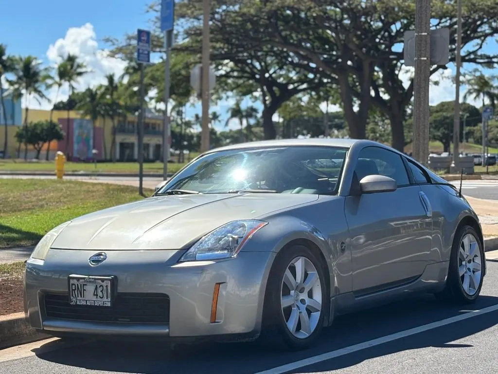 Silver 2005 Nissan 350Z Touring for sale in Honolulu, HI