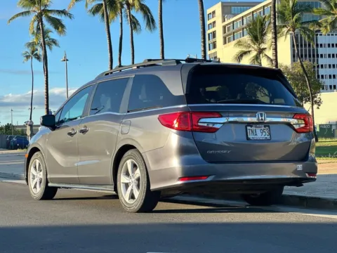 Another view of 2018 Honda Odyssey EX-L for sale in Honolulu, HI at Aloha Auto Depot LLC.