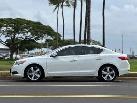 Photos of 2014 Acura ILX 2.0L for sale in Honolulu, HI at Aloha Auto Depot LLC.