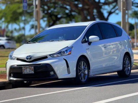 White 2016 Toyota Prius v Three for sale in Honolulu, HI