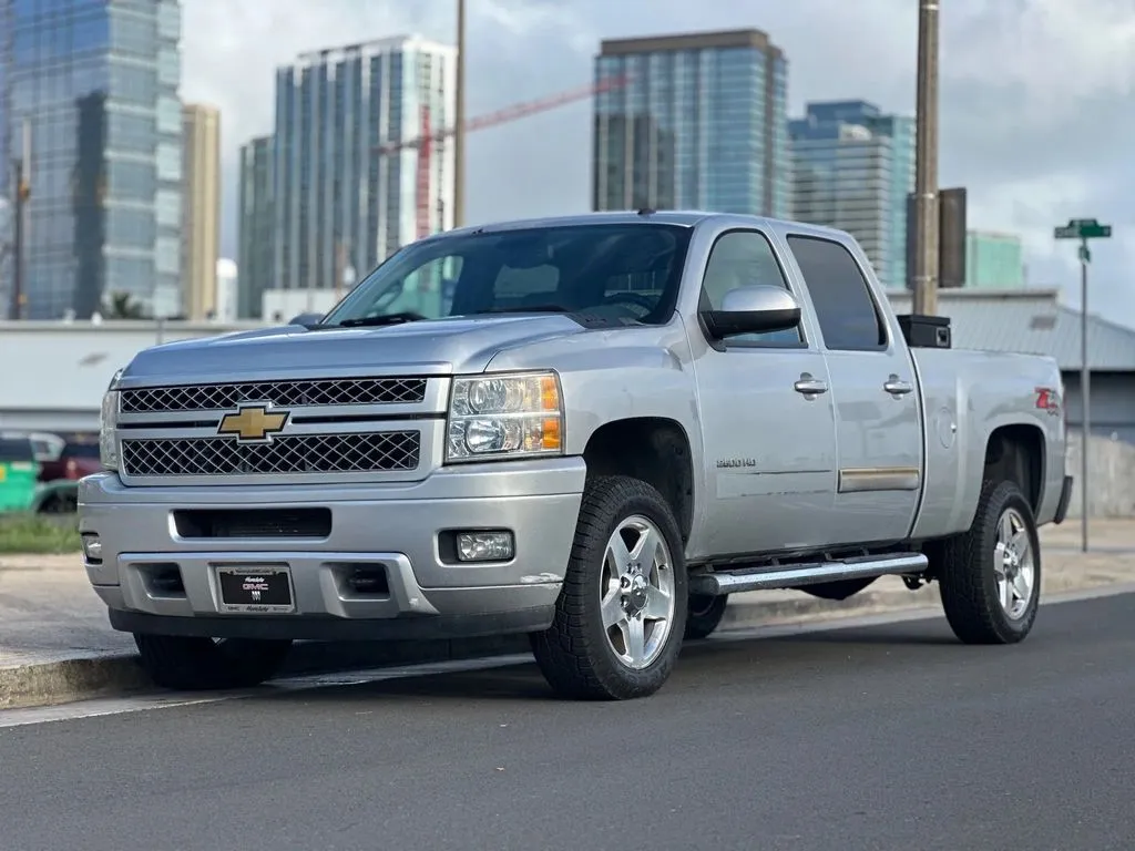 Silver 2013 Chevrolet Silverado 2500HD LTZ for sale in Honolulu, HI