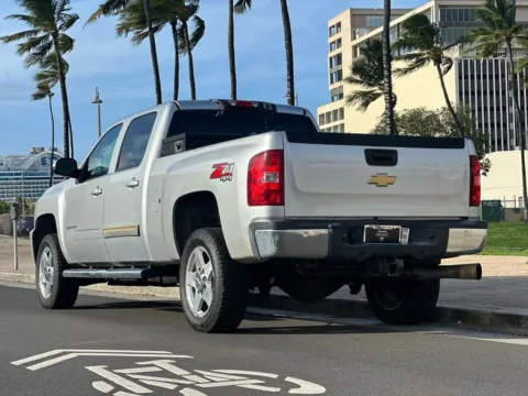 Another view of 2013 Chevrolet Silverado 2500HD LTZ for sale in Honolulu, HI at Aloha Auto Depot LLC.