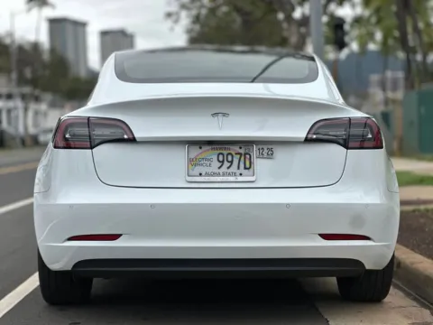 More photos of 2018 Tesla Model 3 Mid Range at Aloha Auto Depot LLC., HI