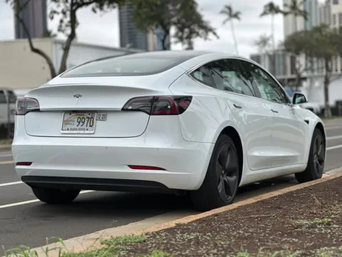 More photos of 2018 Tesla Model 3 Mid Range at Aloha Auto Depot LLC., HI