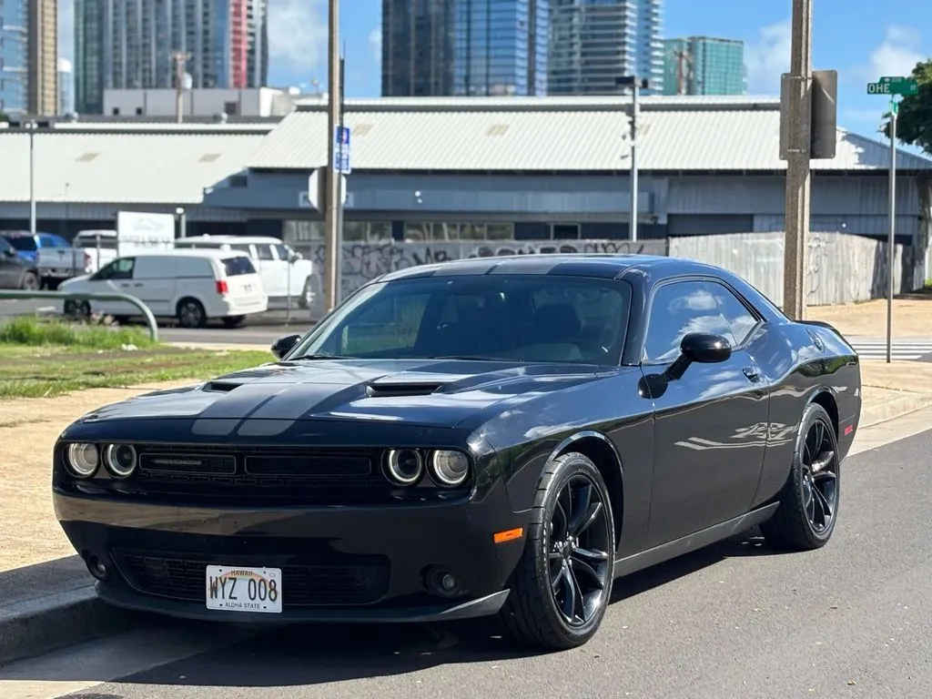 2016 Dodge Challenger SXT