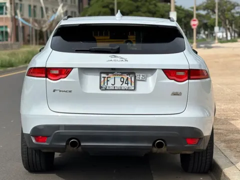 More photos of 2018 Jaguar F-PACE 35t Premium at Aloha Auto Depot LLC., HI