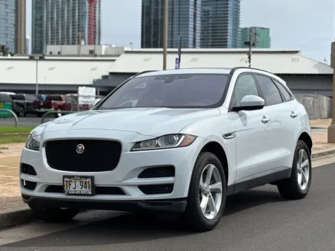 Silver 2018 Jaguar F-PACE 35t Premium for sale in Honolulu, HI