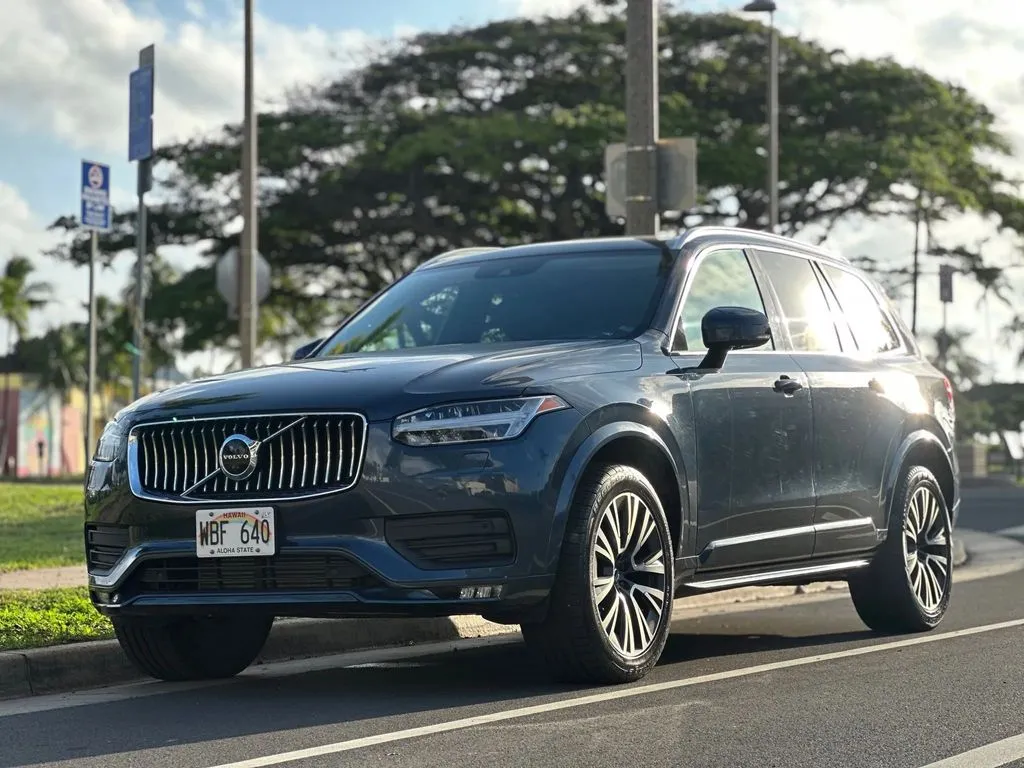 Used 2020 Volvo XC90 T5 Momentum for sale in Honolulu, HI at Aloha
