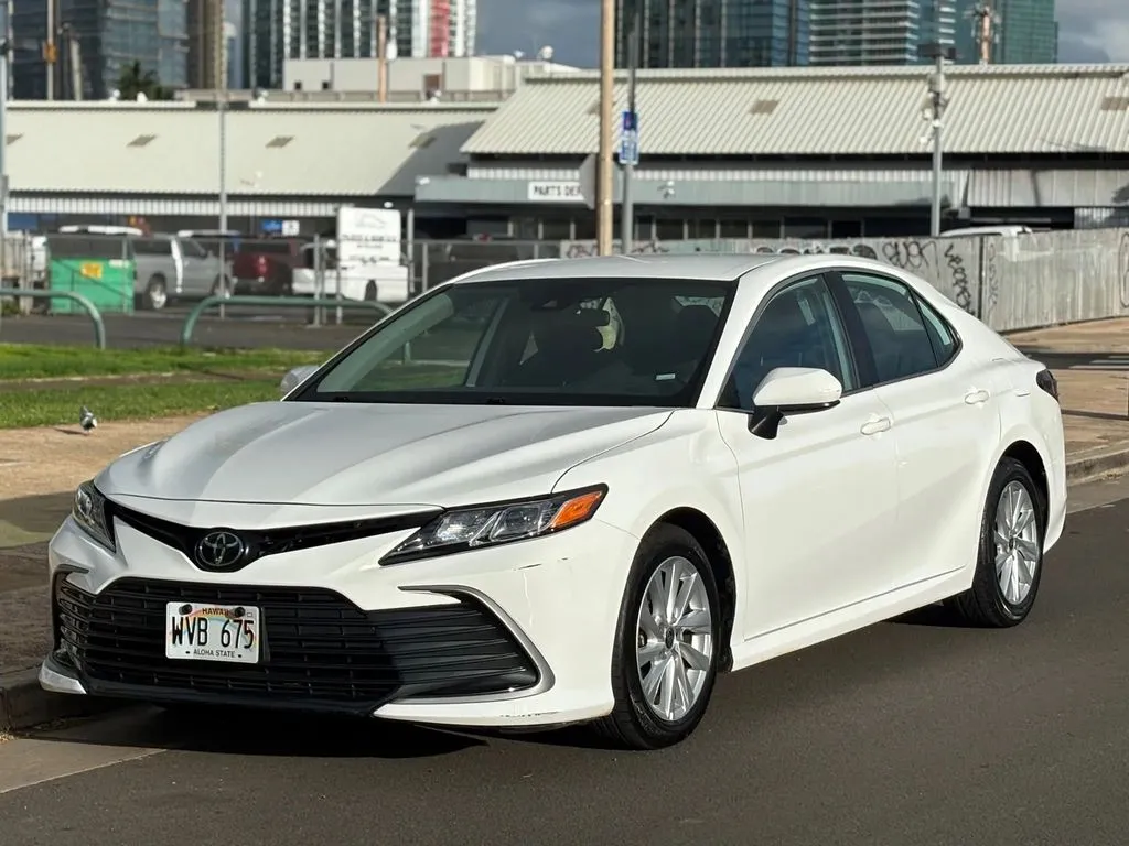 White 2023 Toyota Camry LE for sale in Honolulu, HI