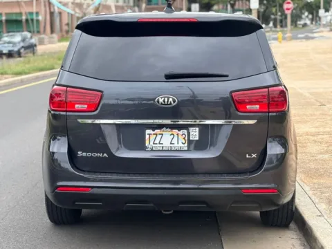 More photos of 2020 Kia Sedona LX at Aloha Auto Depot LLC., HI