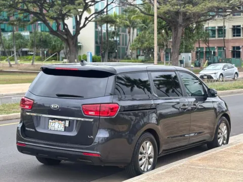 More photos of 2020 Kia Sedona LX at Aloha Auto Depot LLC., HI